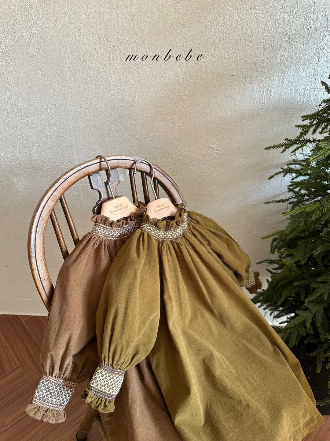 【新作:10/27以降発送】 monbebe / Charlotte smock dress