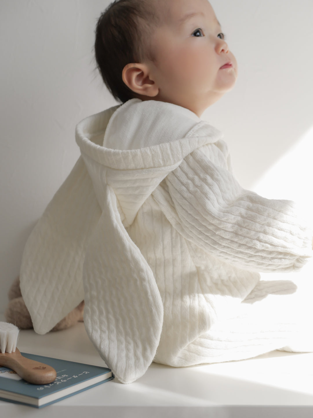 【新作:10/27以降発送】 monbebe / Bunny knit suit