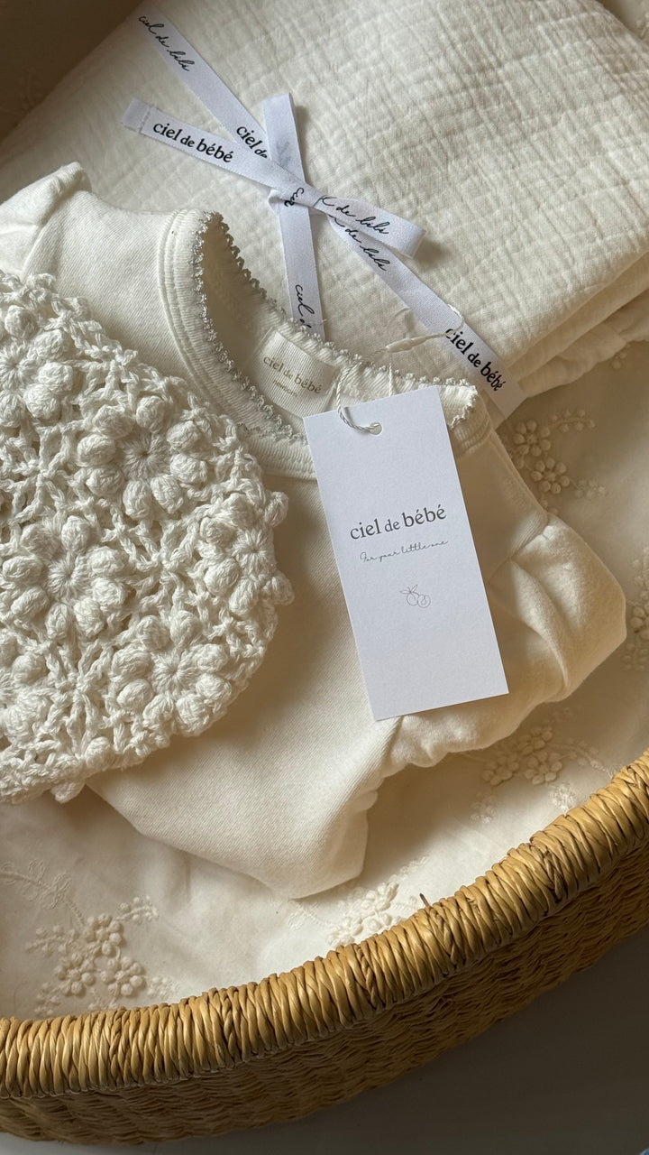 【即納】bébé / Luna Round Frill Blanket (コットン100%)