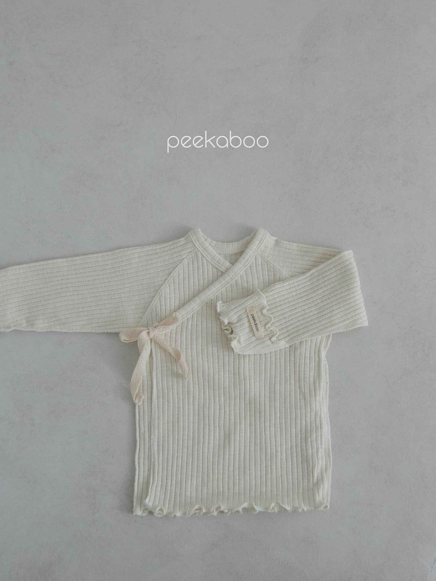 peekaboo  / ann newborn set