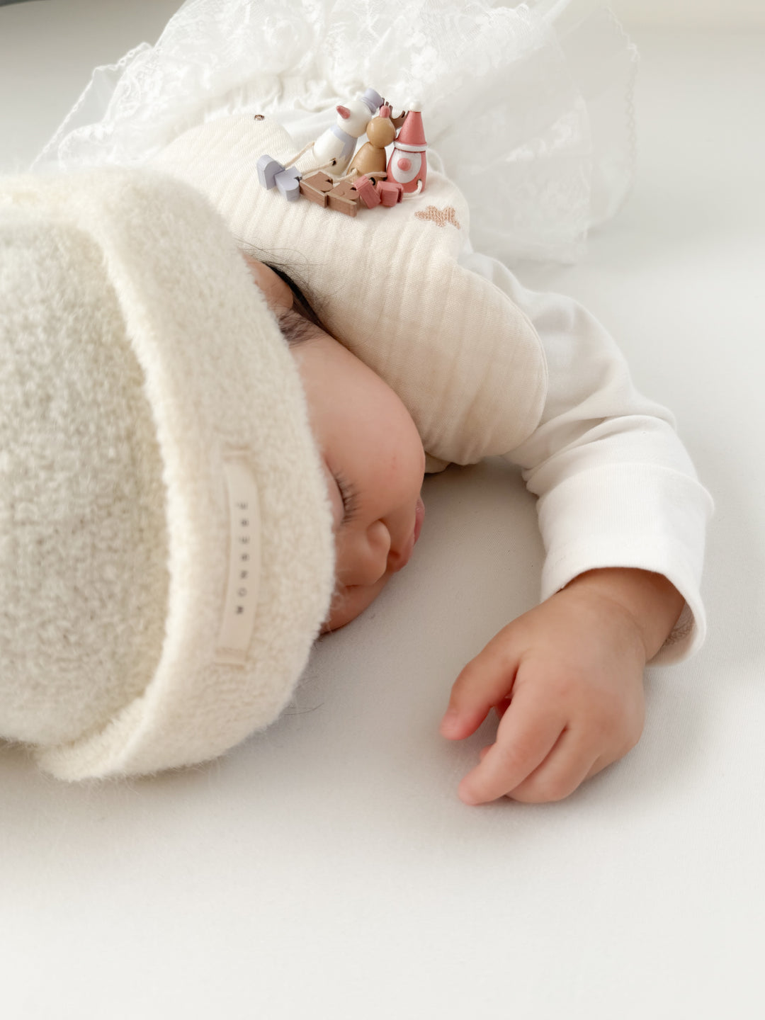 【11/28発売開始】monbebe / Santa hat