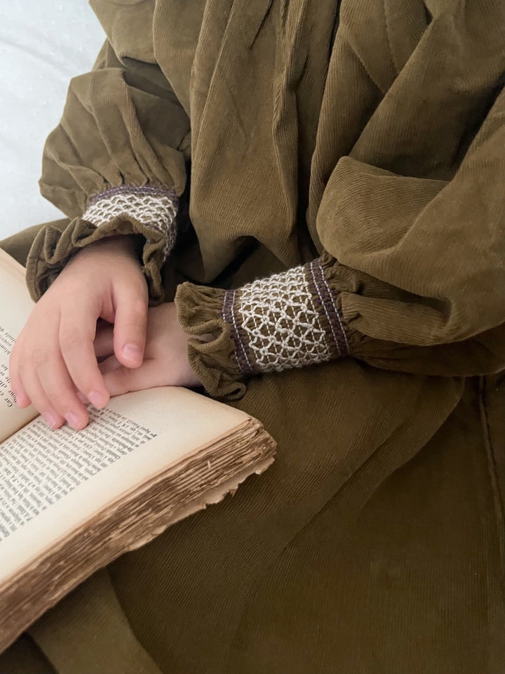 【新作:10/27以降発送】 monbebe / Charlotte smock dress