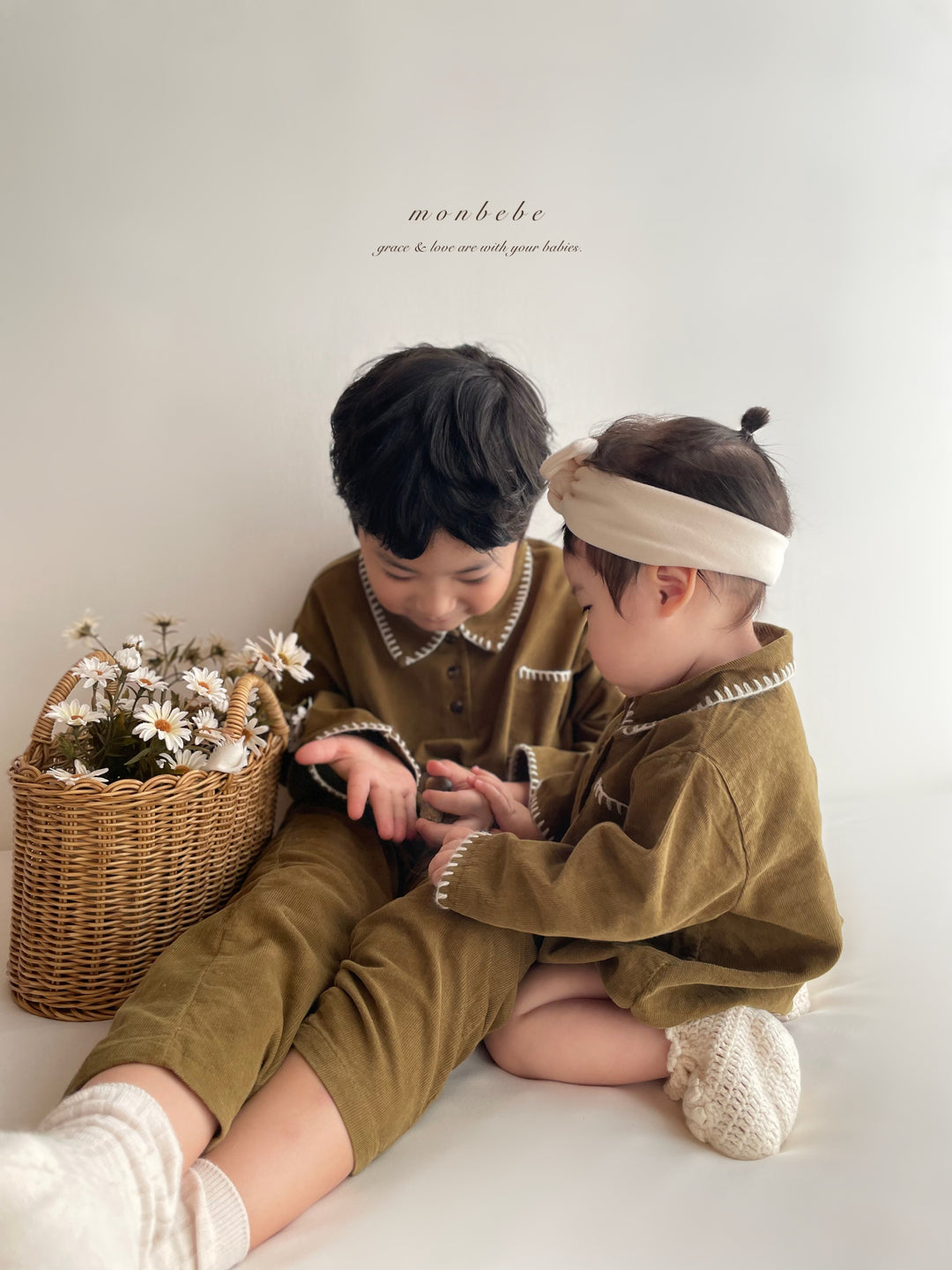 【新作:10/27以降発送】 monbebe / Louis melo shirts