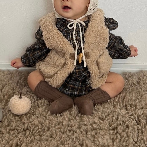 monbebe / Shearling Vest