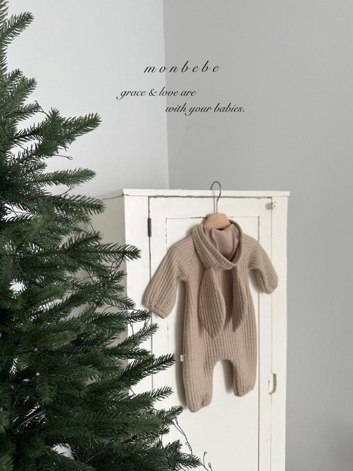 【新作:10/27以降発送】 monbebe / Bunny knit suit