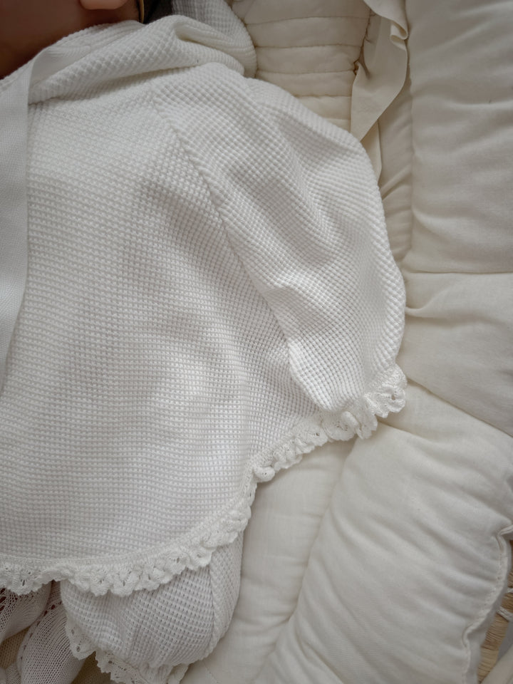 【9/19 21:00販売開始】 monbebe / waffle frill poncho