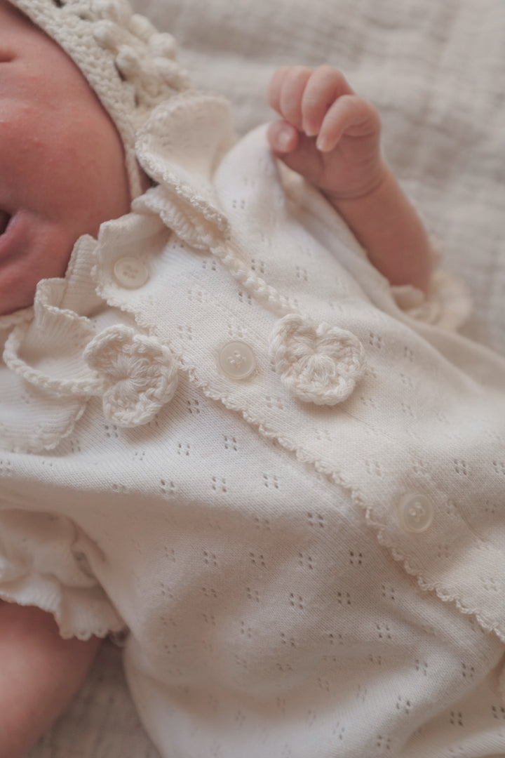 【予約】bébé / (半袖) hana picot lace suit
