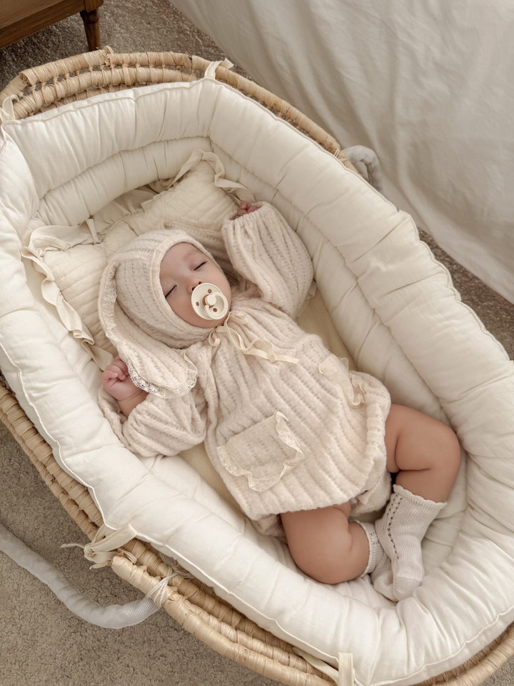 【11/28 ivory/cream S再入荷】 monbebe / Knit bonbon suit(bonnet set)