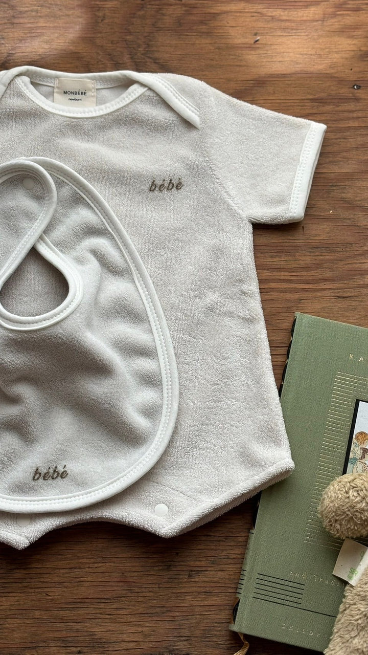 monbebe /  terry bebe bib