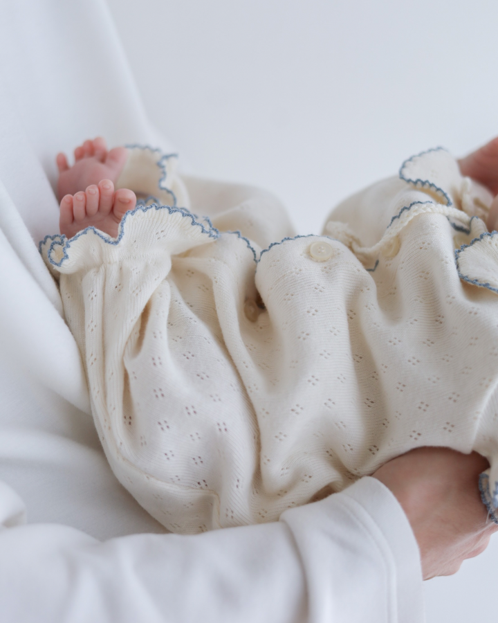 【予約】bébé / (半袖) hana picot lace suit