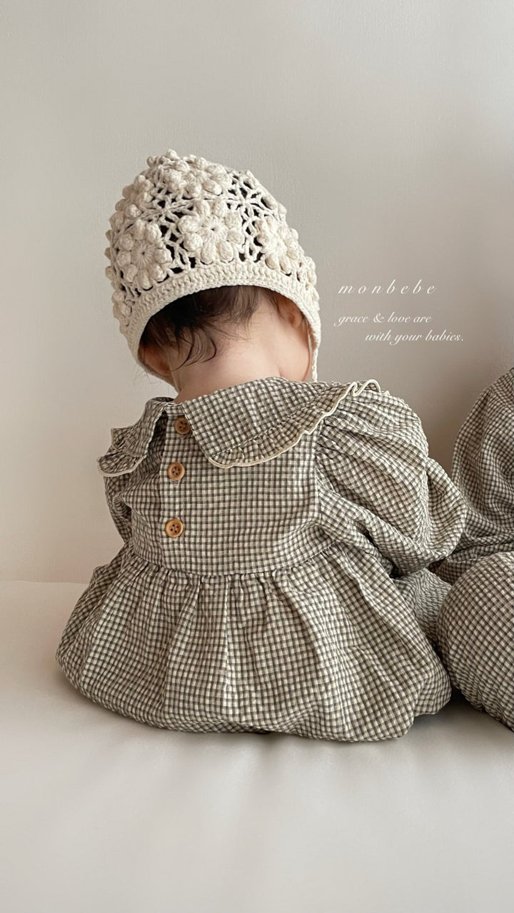 monbebe / Autumn Zimmer frill suit