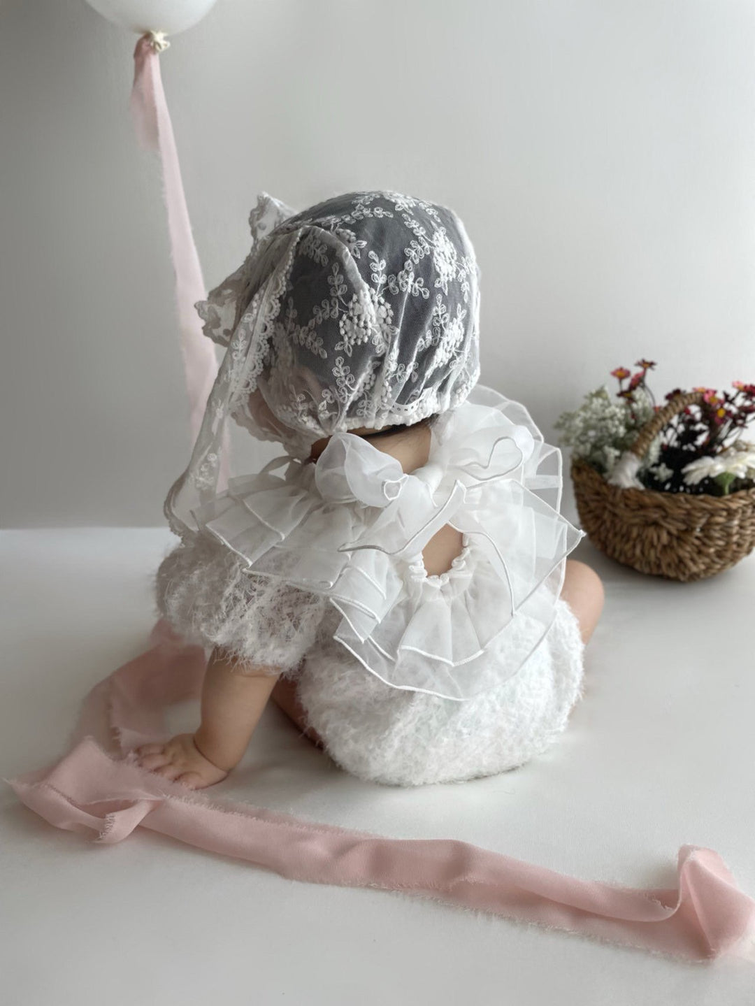 monbebe / Lace bunny bonnet