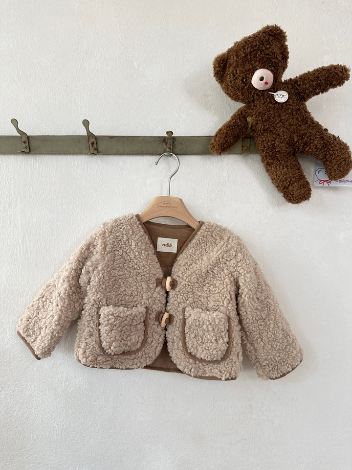 monbebe / Shearling Jacket