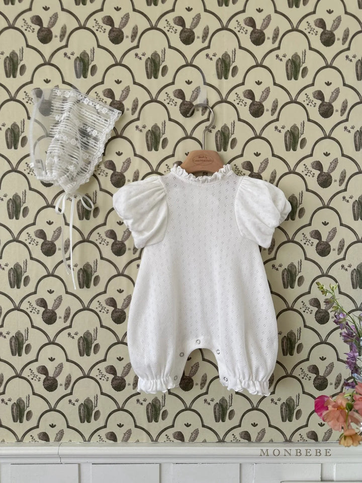 monbebe / Blee eyelet suit