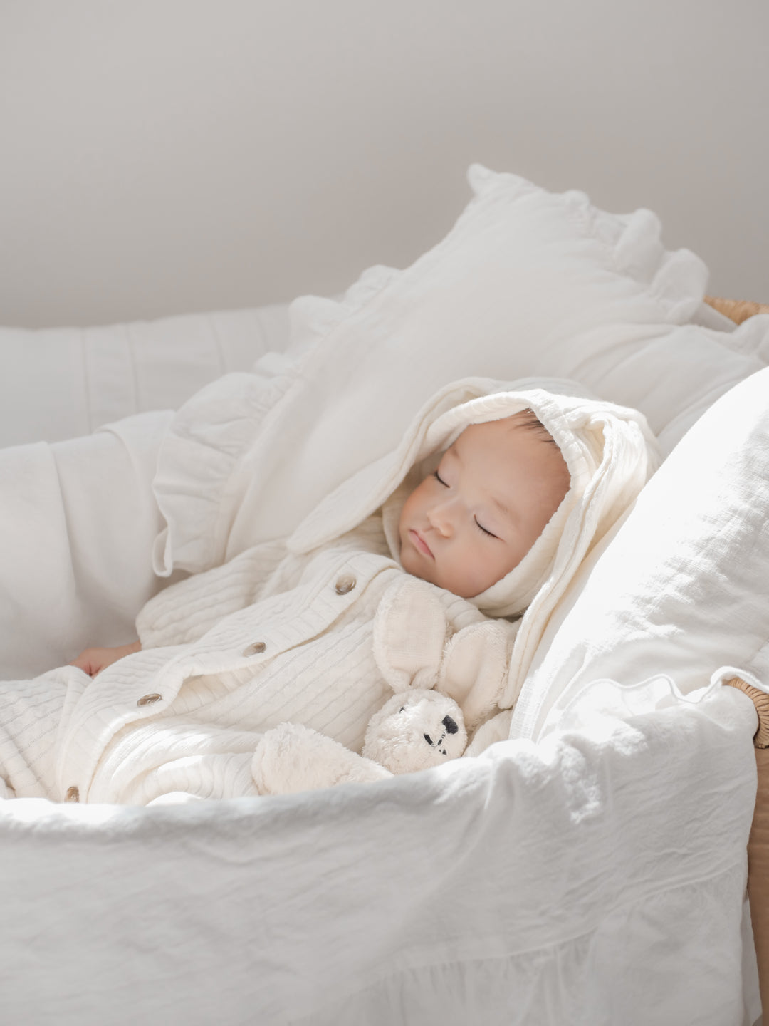 【新作:10/27以降発送】 monbebe / Bunny knit suit