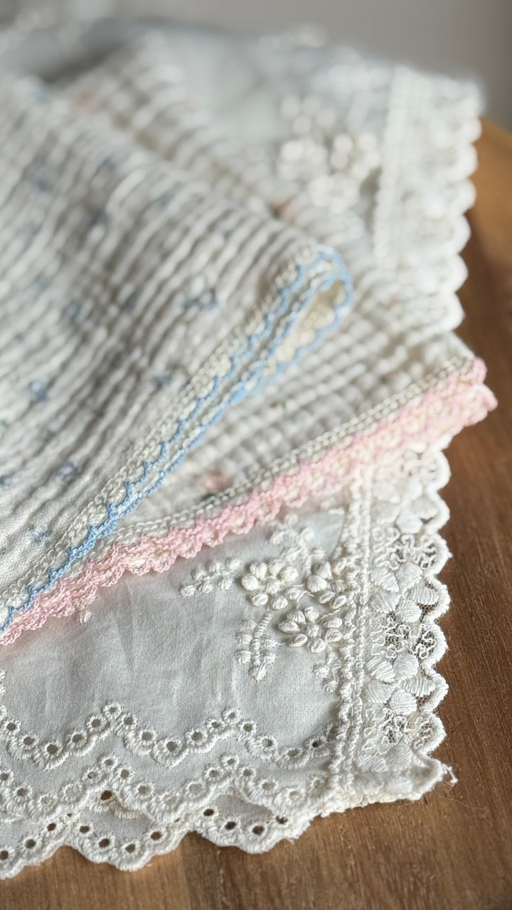 1gram  / WooWoo Floral Gauze Blanket