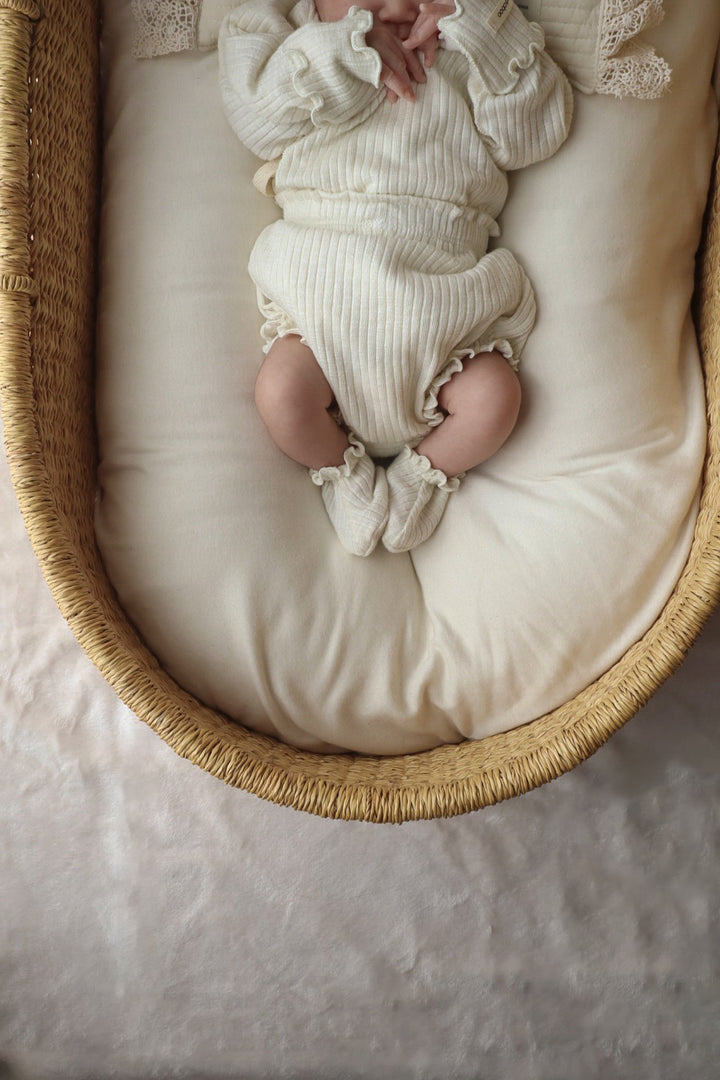 peekaboo  / ann newborn set