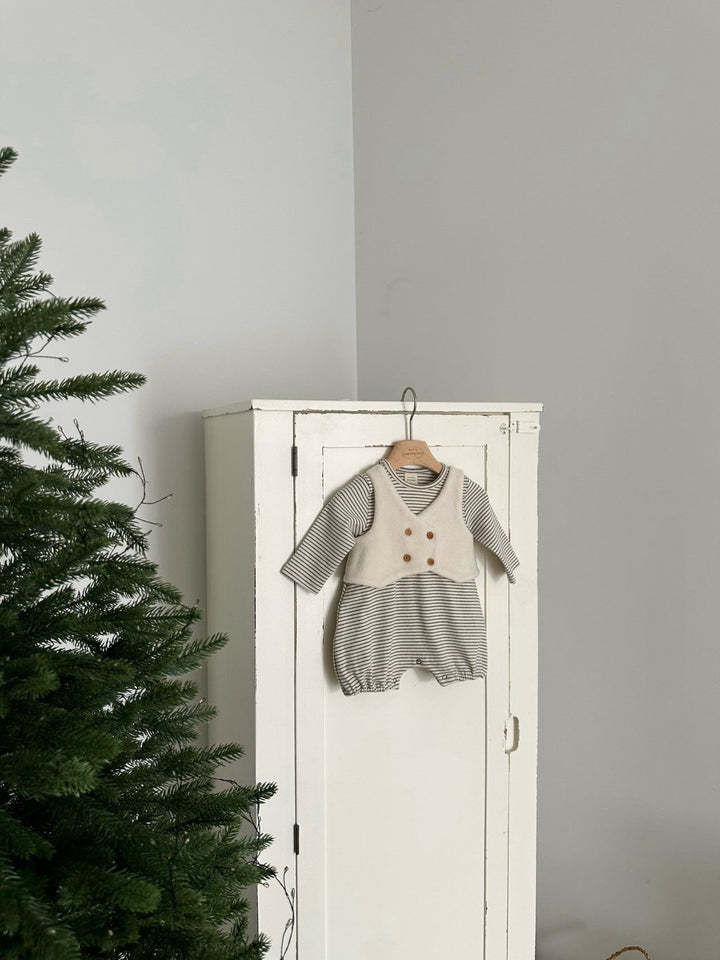 【新作:10/27以降発送】 monbebe / Vest suit