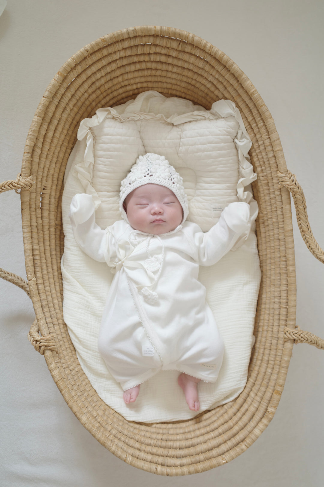 【即納】1gram  / Smile baby suit