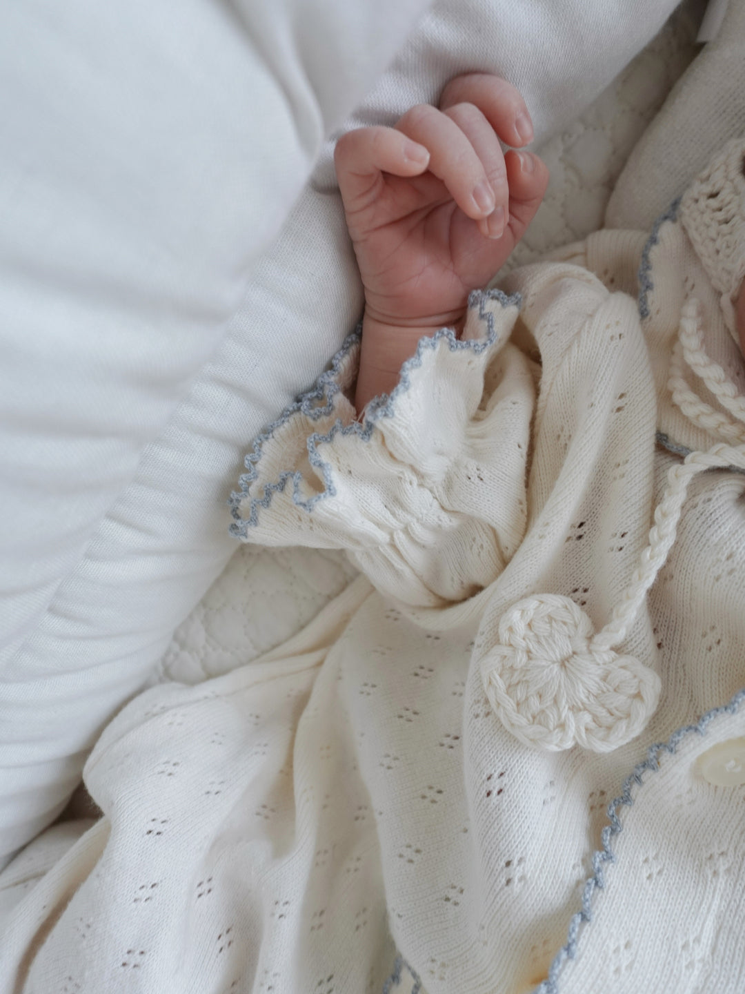 【11/17 再入荷】 monbebe / (長袖) hana picot lace suit