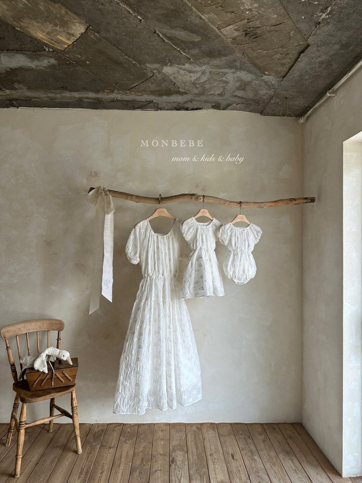 monbebe / Poponia dress