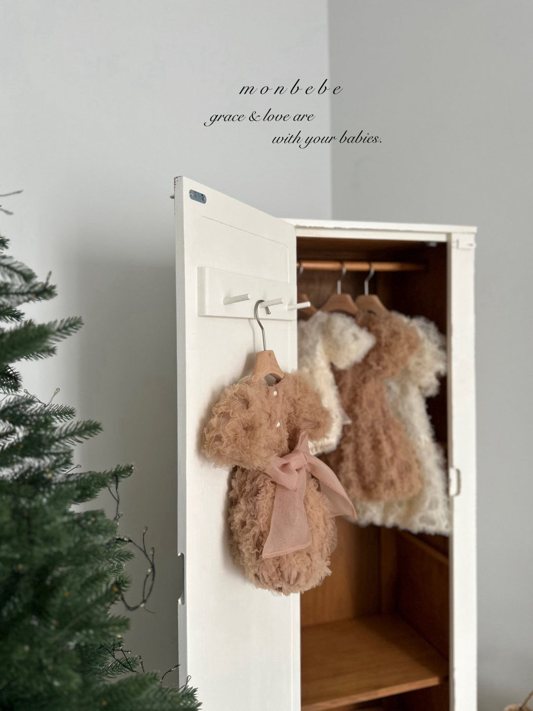 【新作 11/12発売 】monbebe / Blanc Shasha suit