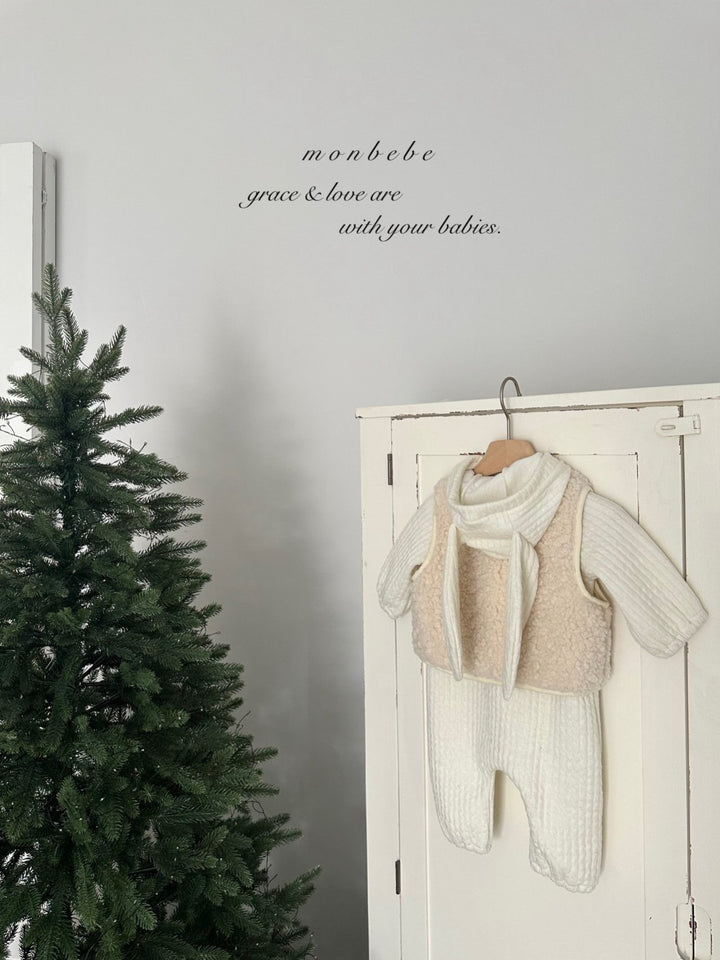 【新作:10/27以降発送】 monbebe / Bunny knit suit