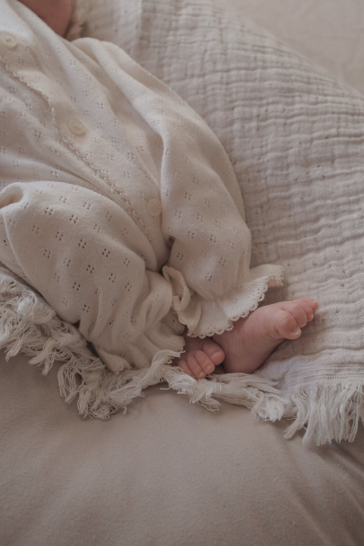 【予約】bébé / (半袖) hana picot lace suit