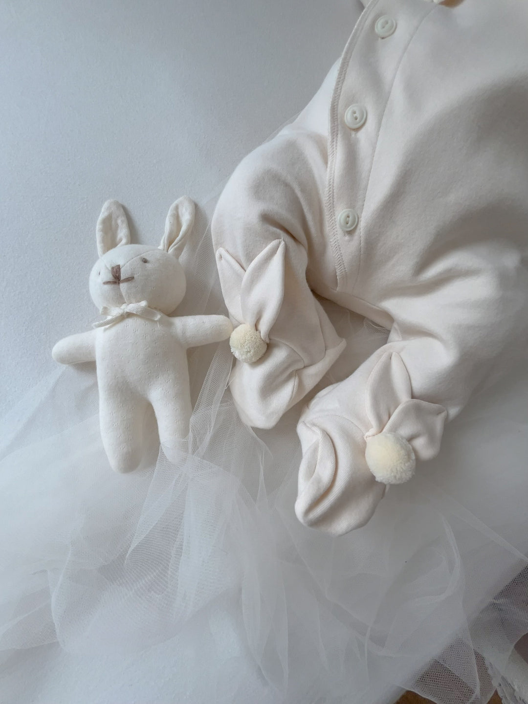 monbebe / Bunnytoe suit