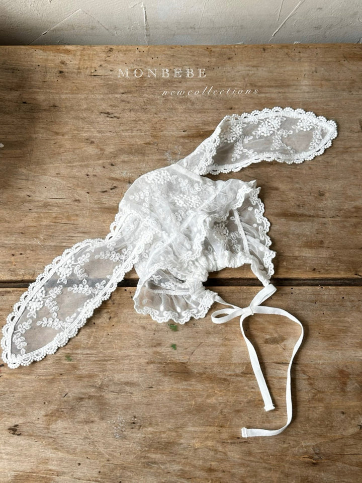 monbebe / Lace bunny bonnet