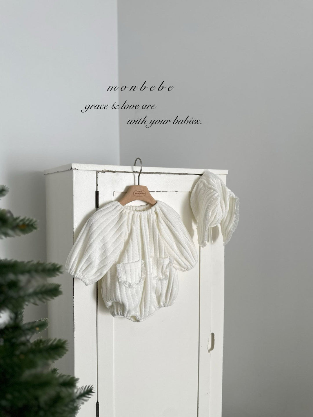 【11/28 ivory/cream S再入荷】 monbebe / Knit bonbon suit(bonnet set)