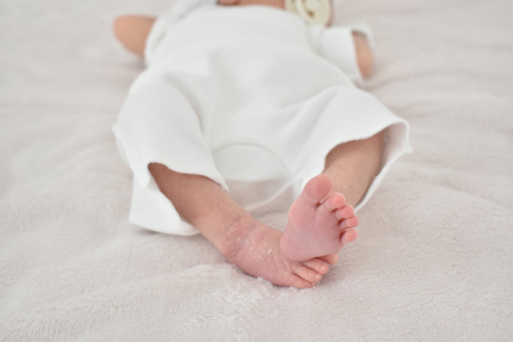 peekaboo  / vanilla newborn set