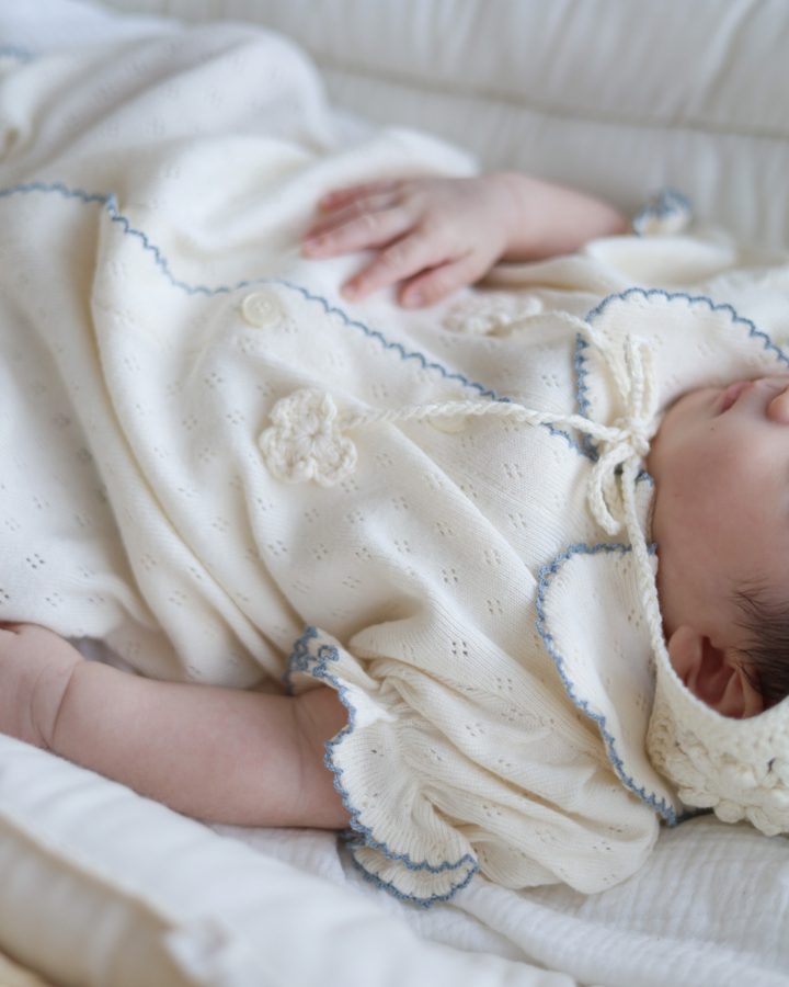 【予約】bébé / (半袖) hana picot lace suit