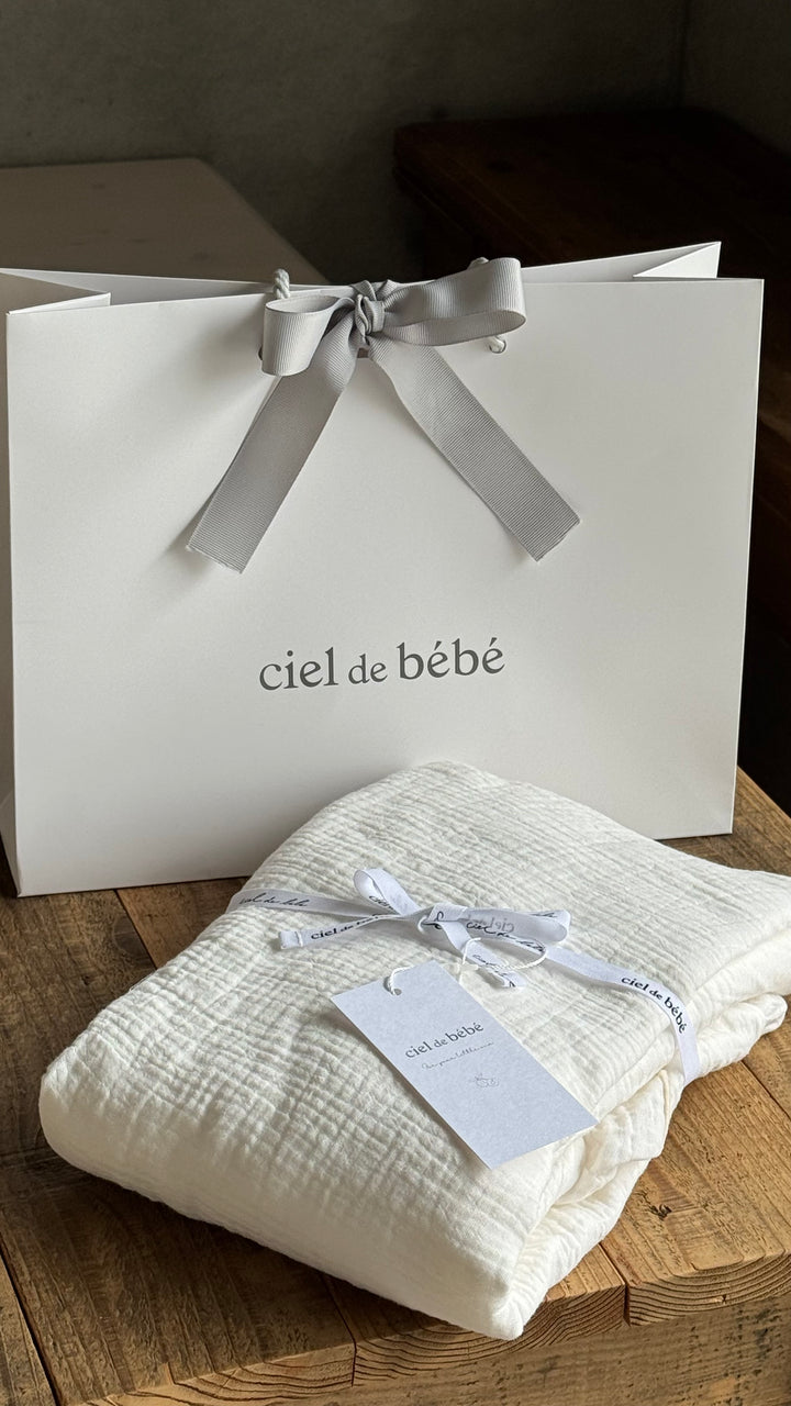 【即納】bébé / Luna Round Frill Blanket (コットン100%)