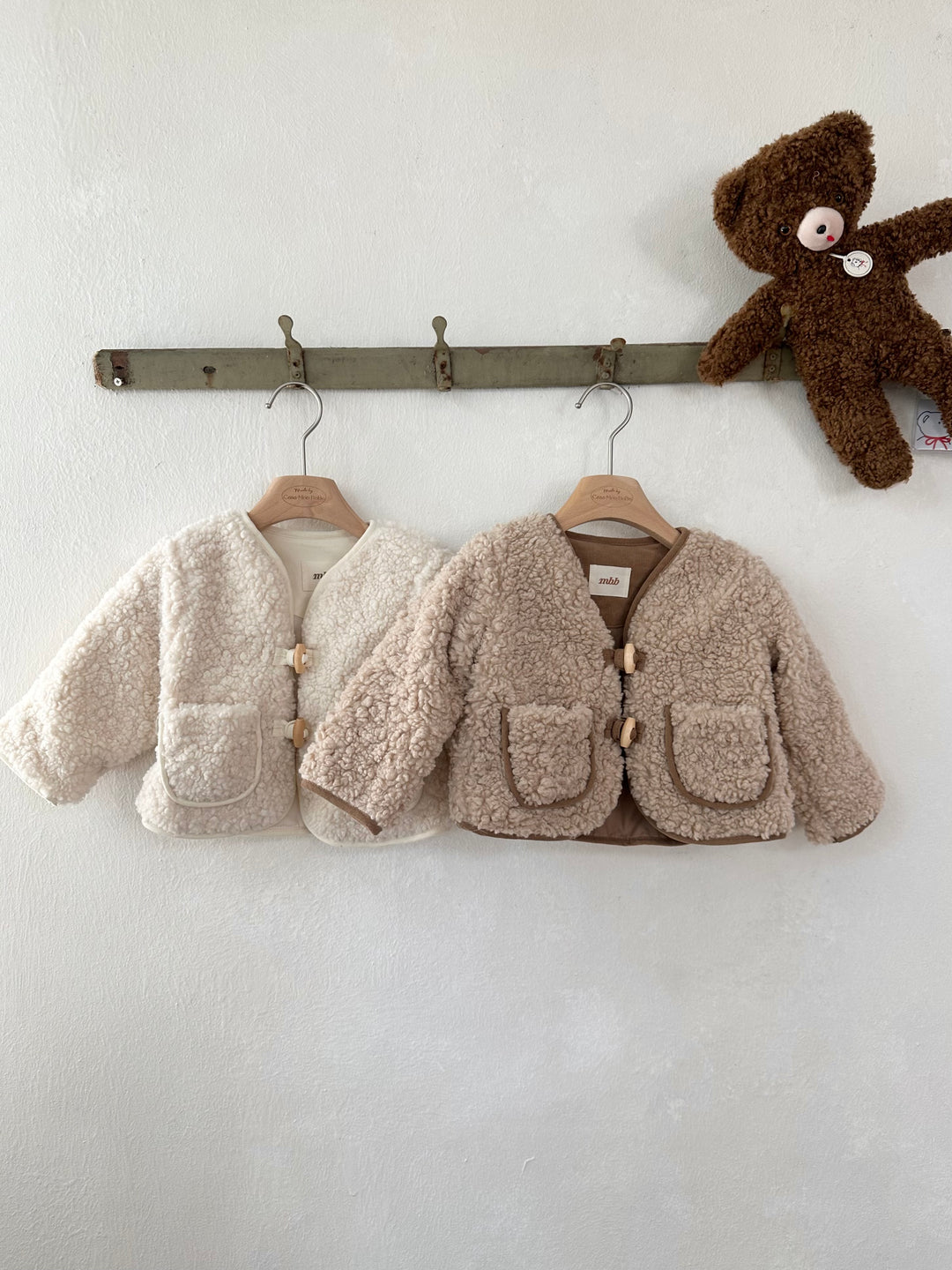 monbebe / Shearling Jacket