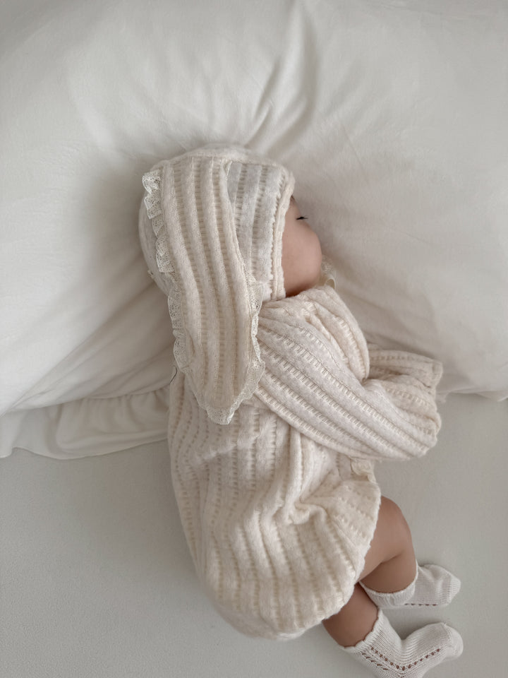 【11/28 ivory/cream S再入荷】 monbebe / Knit bonbon suit(bonnet set)