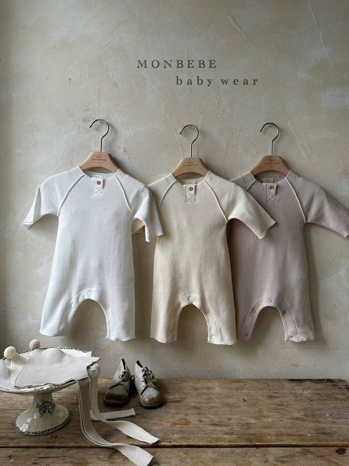 monbebe / Pom pom waffle suit