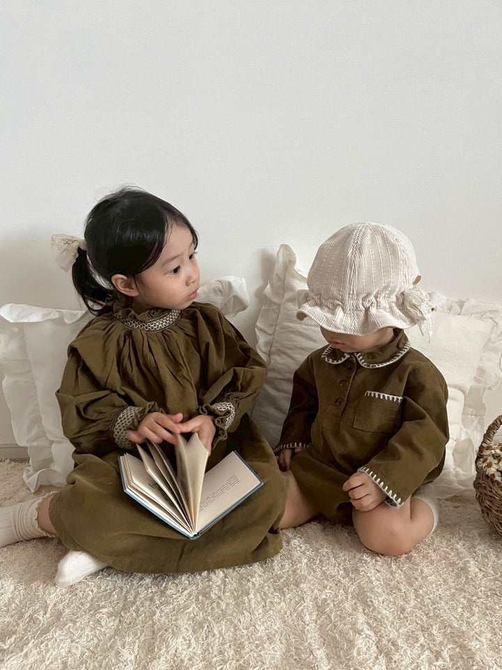 【新作:10/27以降発送】 monbebe / Charlotte smock dress