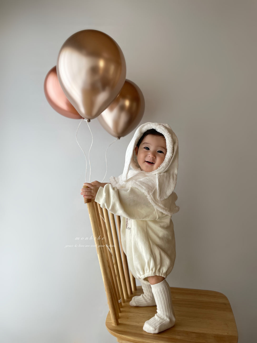 【新作:12/5発売】monbebe / Bunny Cape