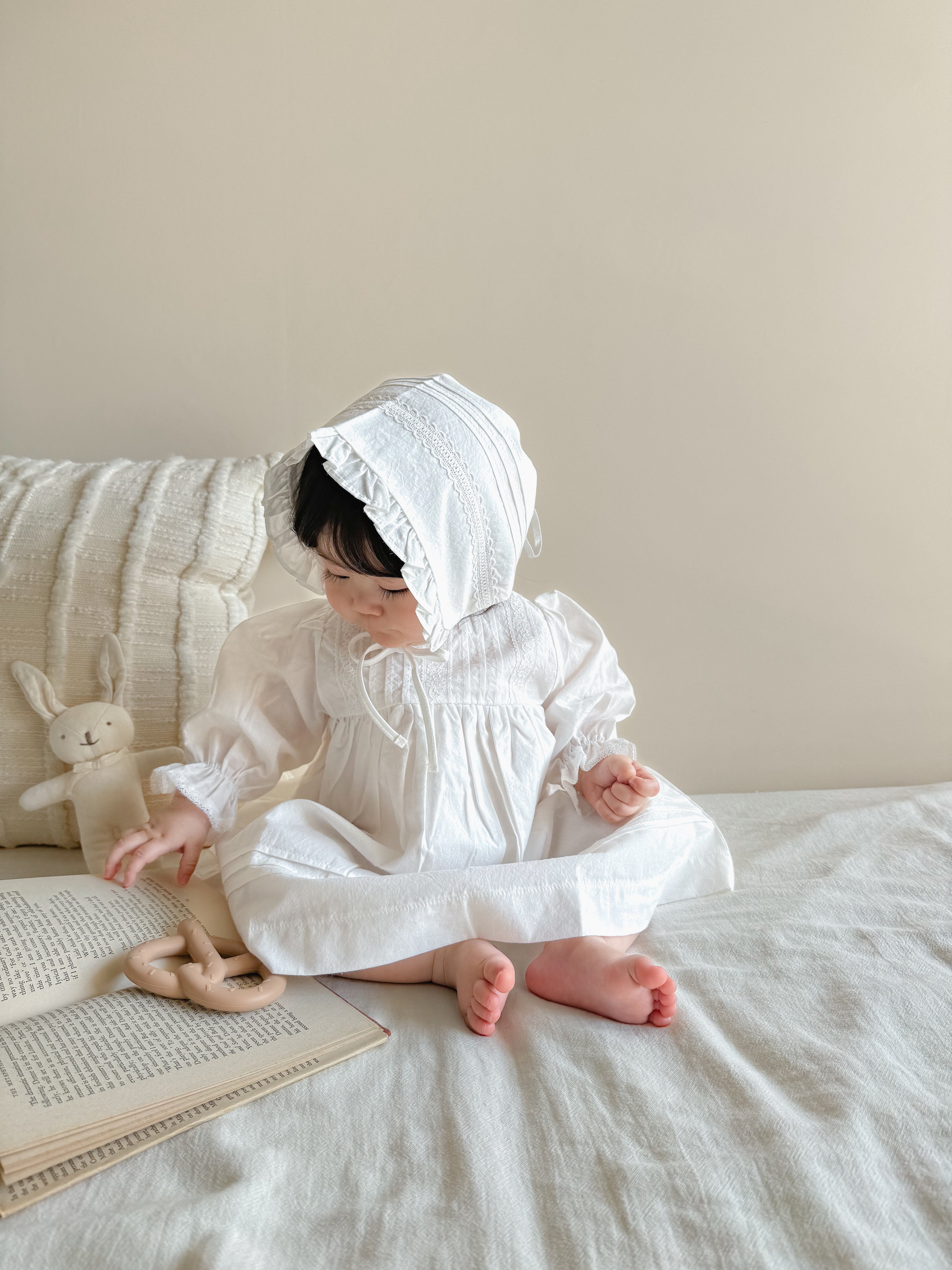 即納】monbebe / petit pintuck baby dress (bonnet set) – ciel de bébé