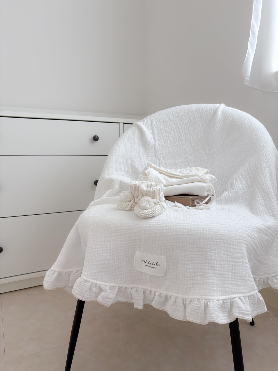 bébé / Luna Round Frill Blanket