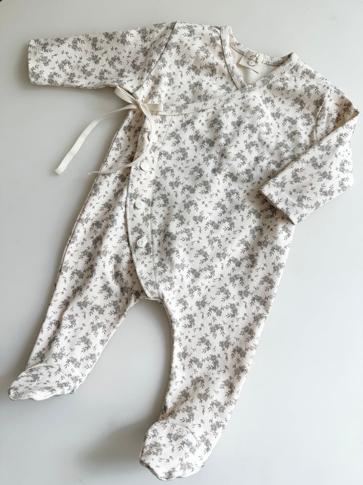 monbebe / Floral cozy suit set (suit+bonnet+bib)t  (petit pas marché)