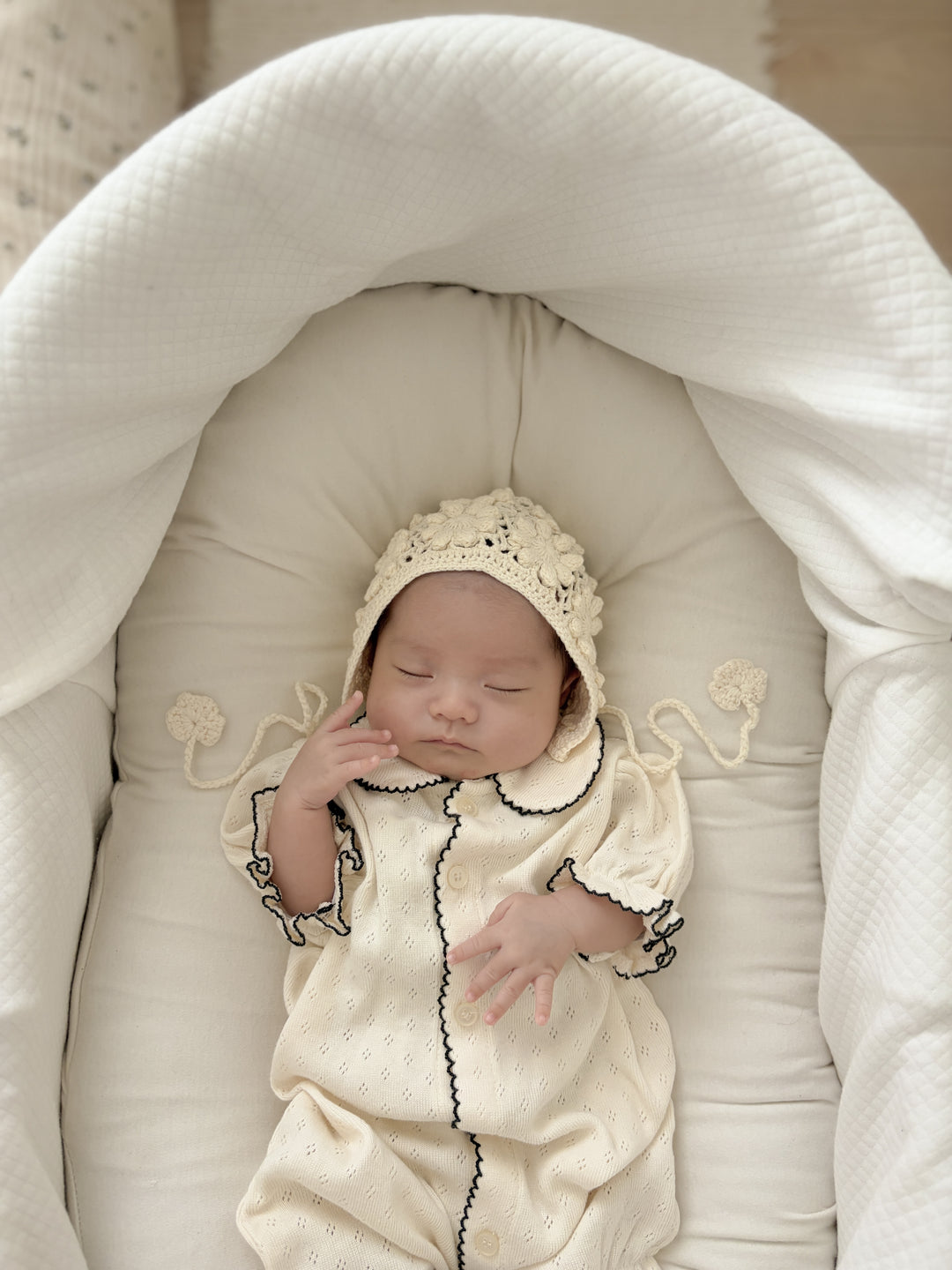 【予約】bébé / (半袖) hana picot lace suit