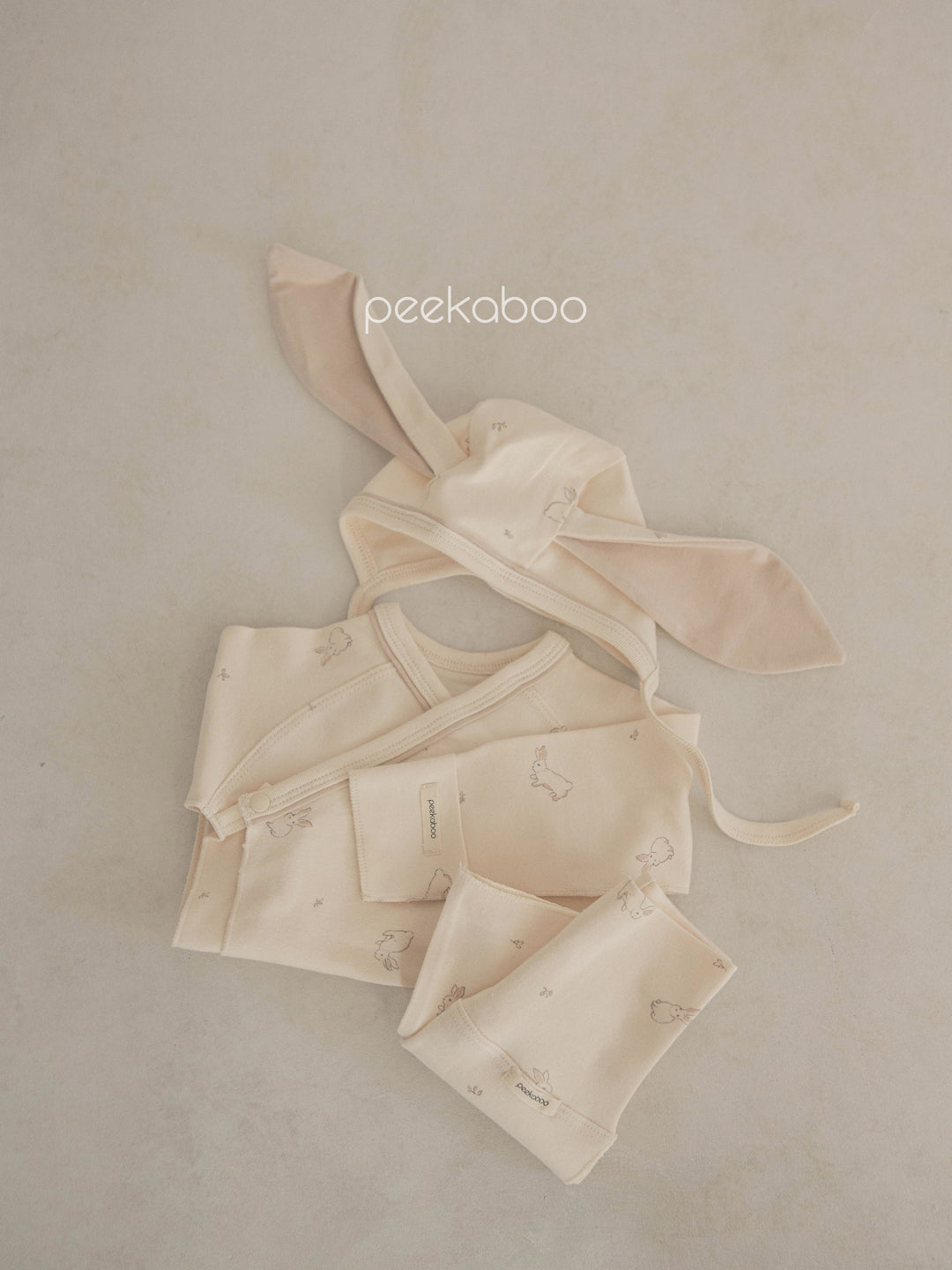 peekaboo / lapin newborn set