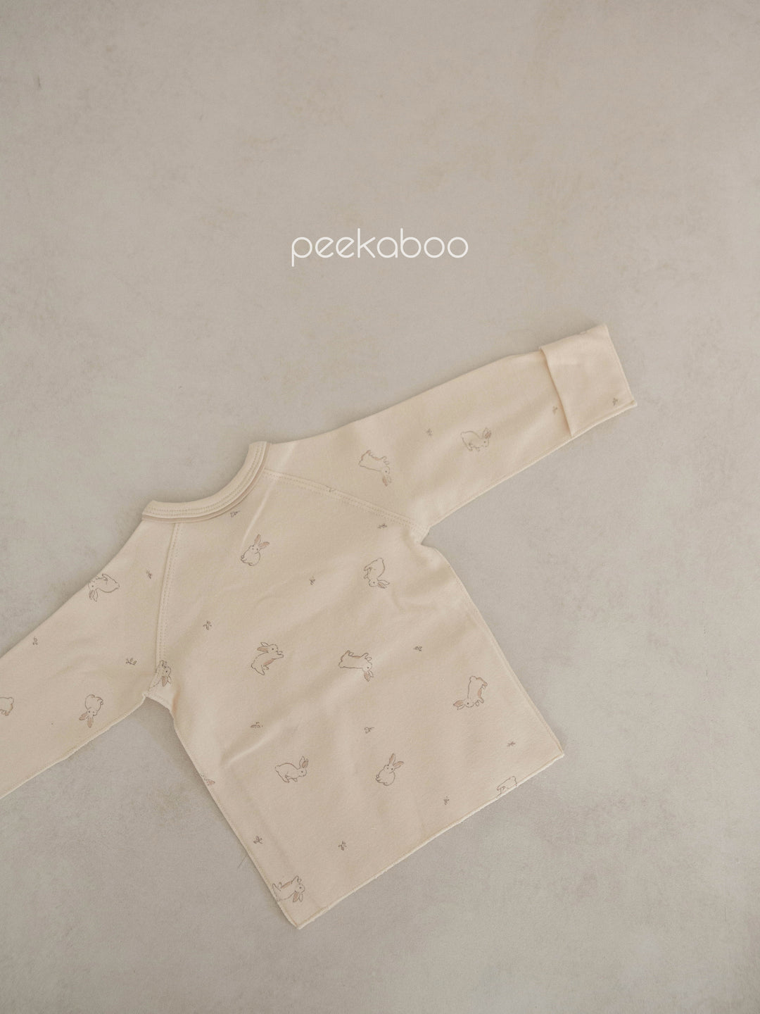 peekaboo / lapin newborn set