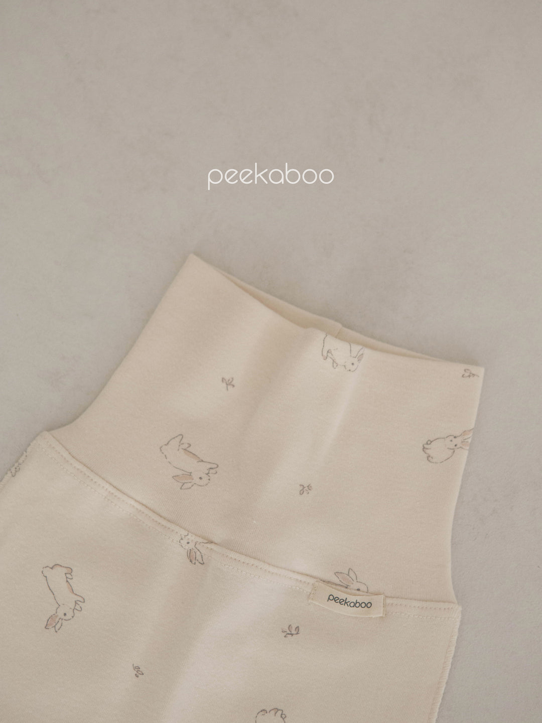 peekaboo / lapin newborn set