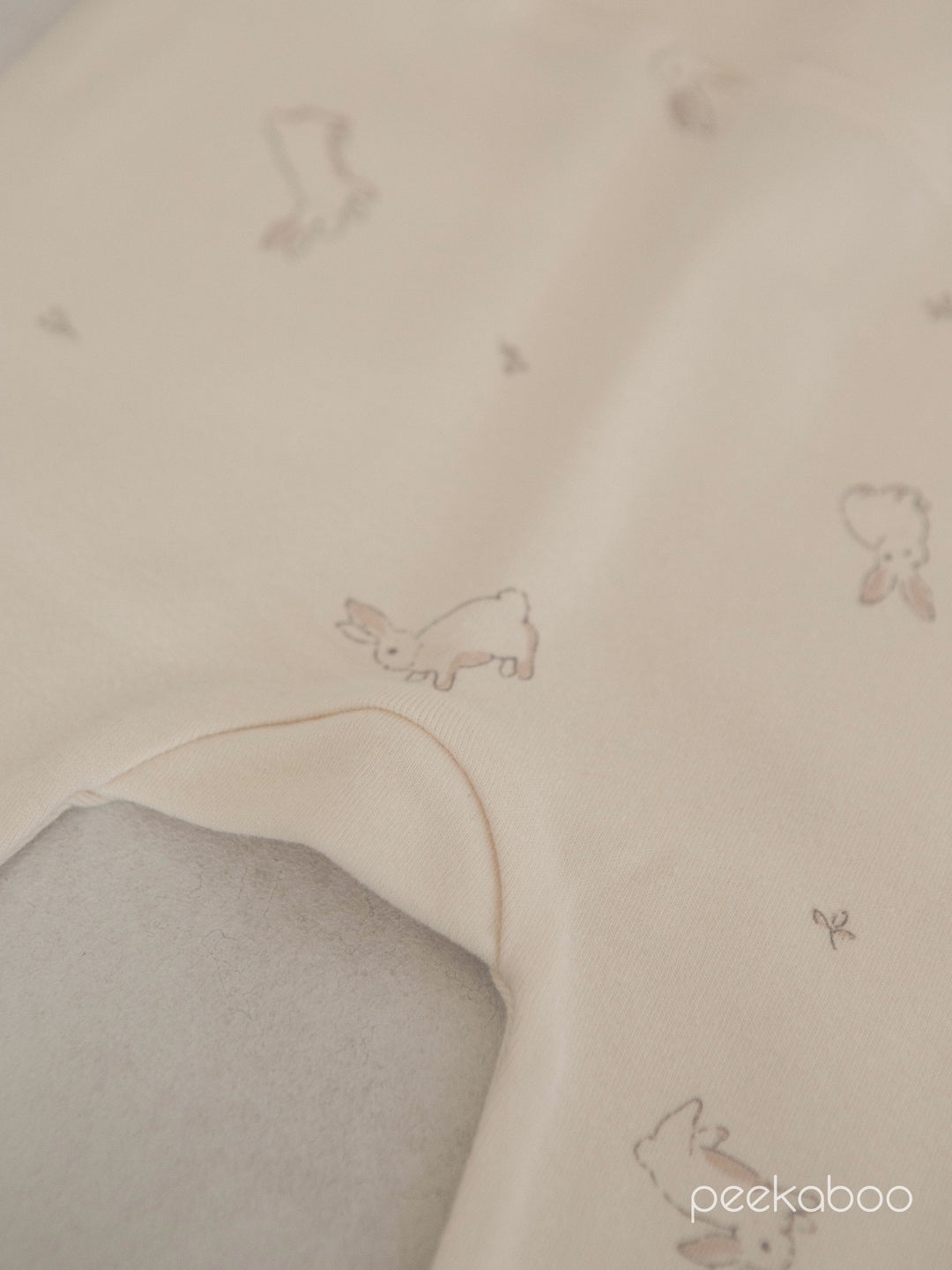 peekaboo / lapin newborn set