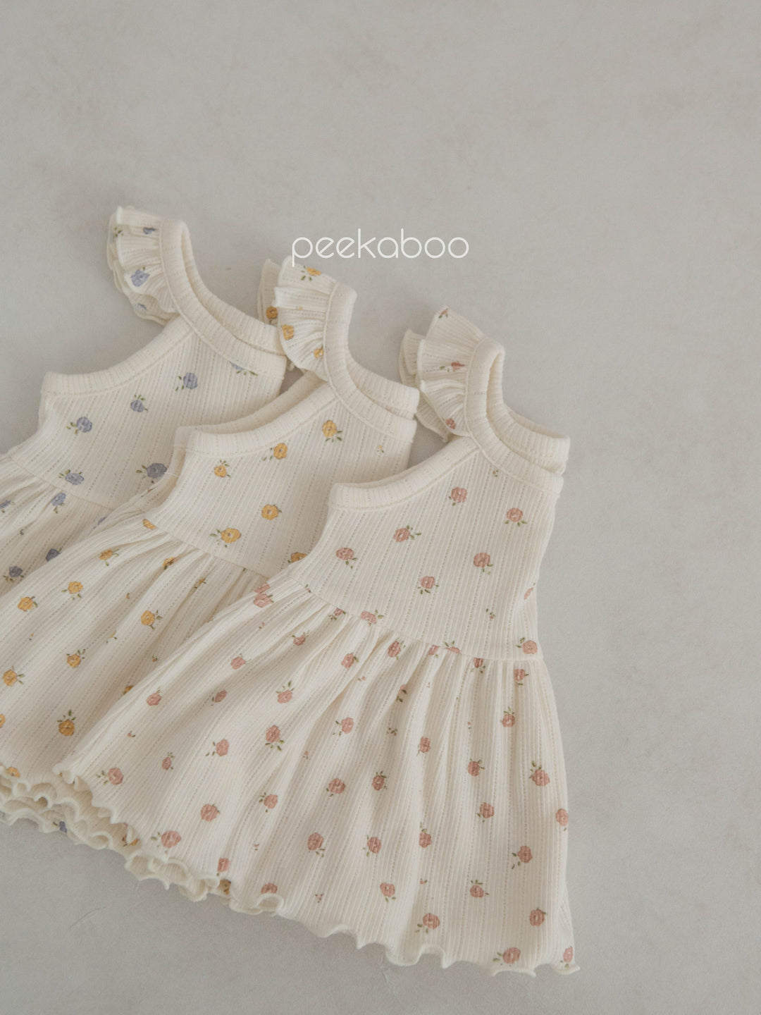 peekaboo /  Darling kids set