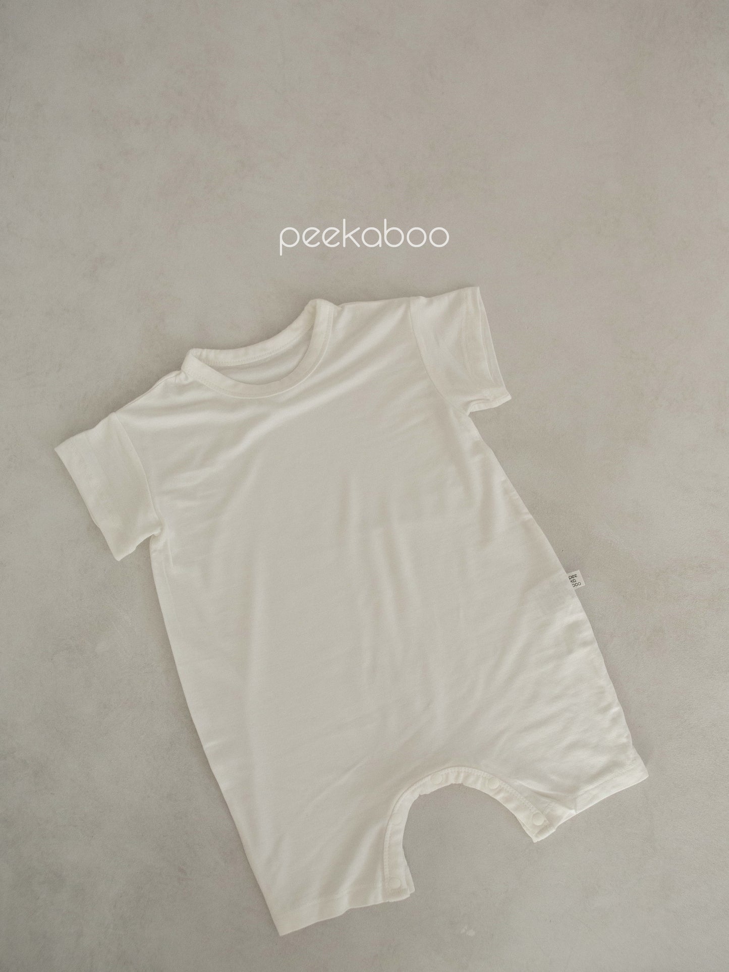 peekaboo  / panda baby suit