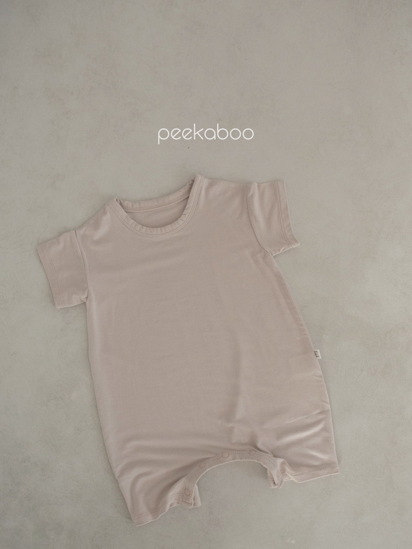 peekaboo  / panda baby suit